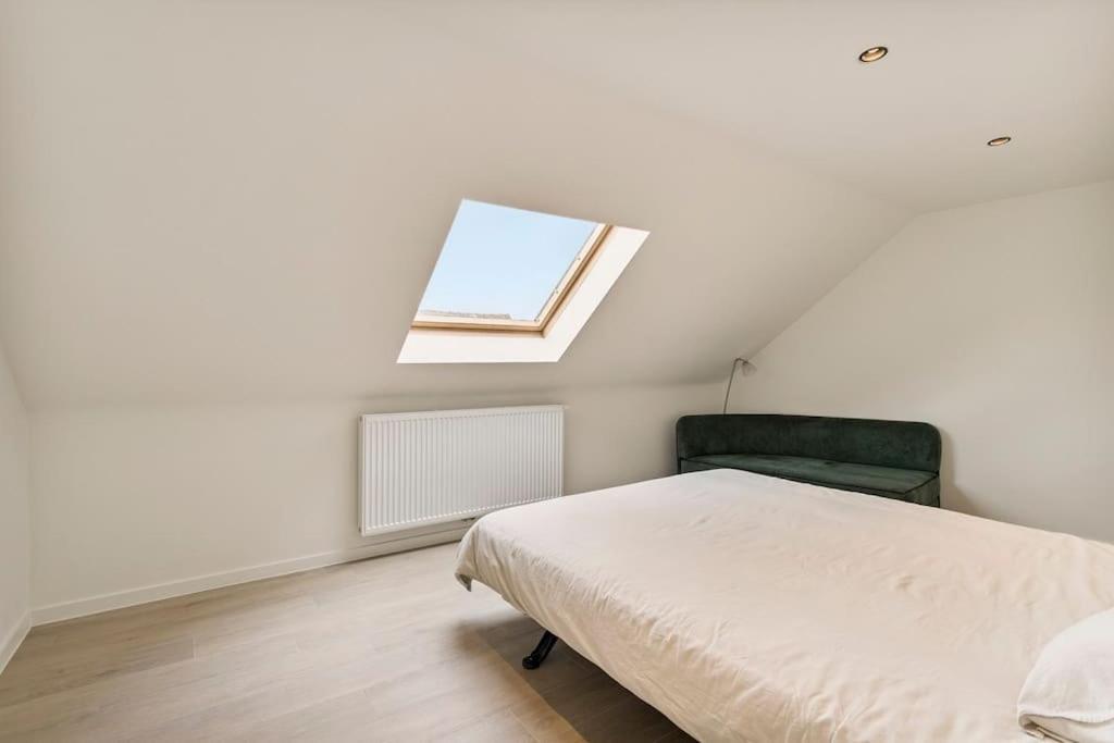 Schitterende Loft Met Jacuzzi En Sauna In Mechelen Exteriör bild