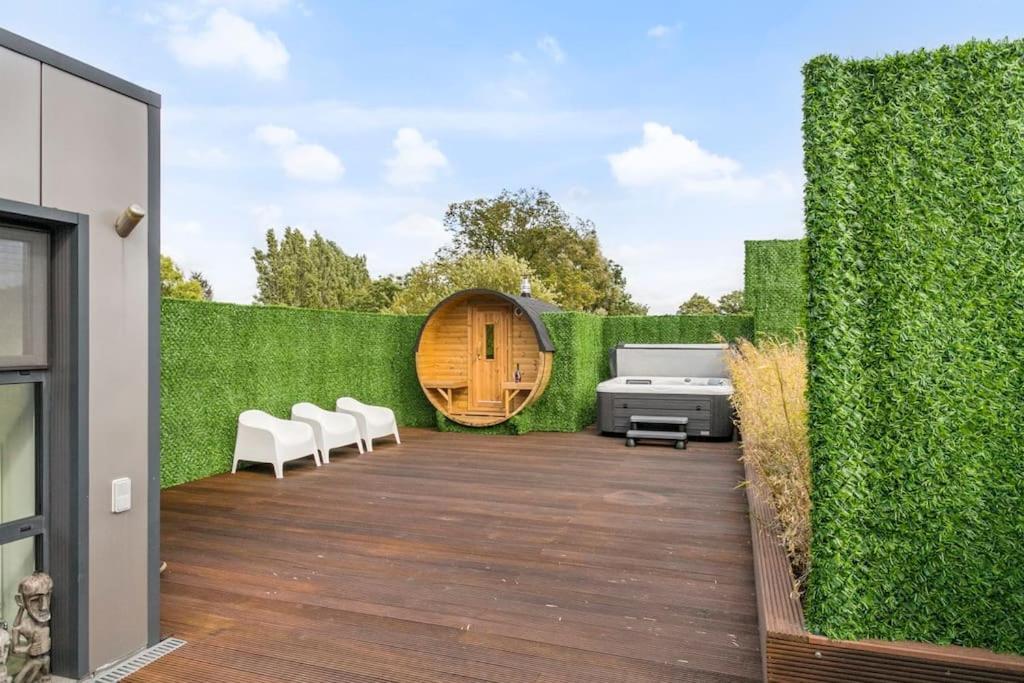 Schitterende Loft Met Jacuzzi En Sauna In Mechelen Exteriör bild