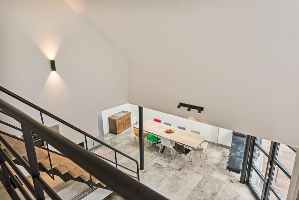 Schitterende Loft Met Jacuzzi En Sauna In Mechelen Exteriör bild